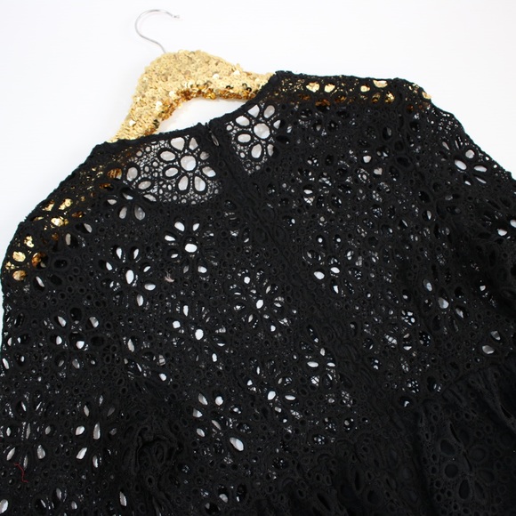 ❗️Black Trumpet Sleeve Eyelet Lace Dress - Picture 8 of 8
